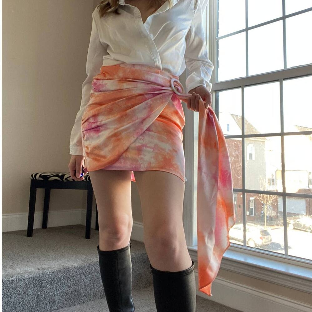WAYF orange/pink tie dye satin skirt, XS